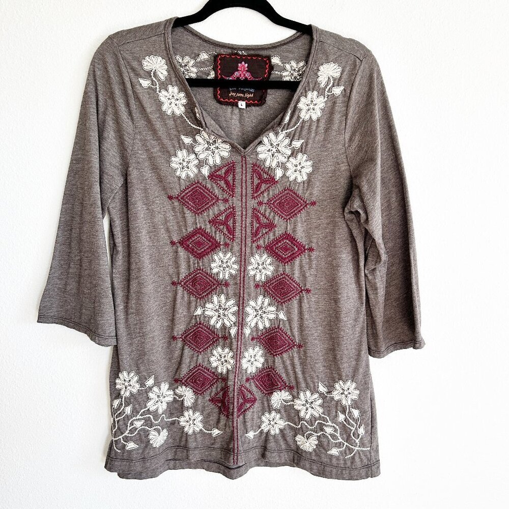 Johnny Was Tunic Top L Gray Floral Embroidered 3/4 Sleeve Pullover JW LA